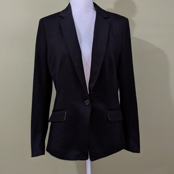 H&M Black Fitted Blazer